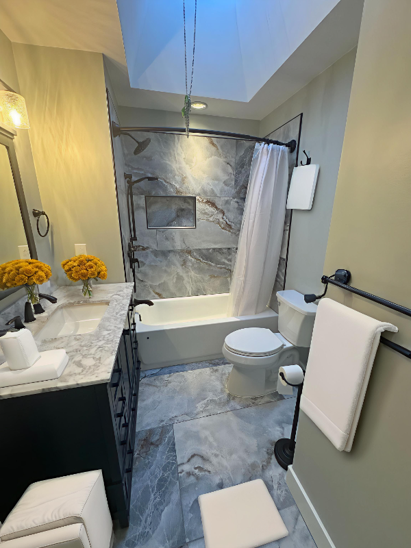 Philadelphia House: 3225 W Allegheny Ave