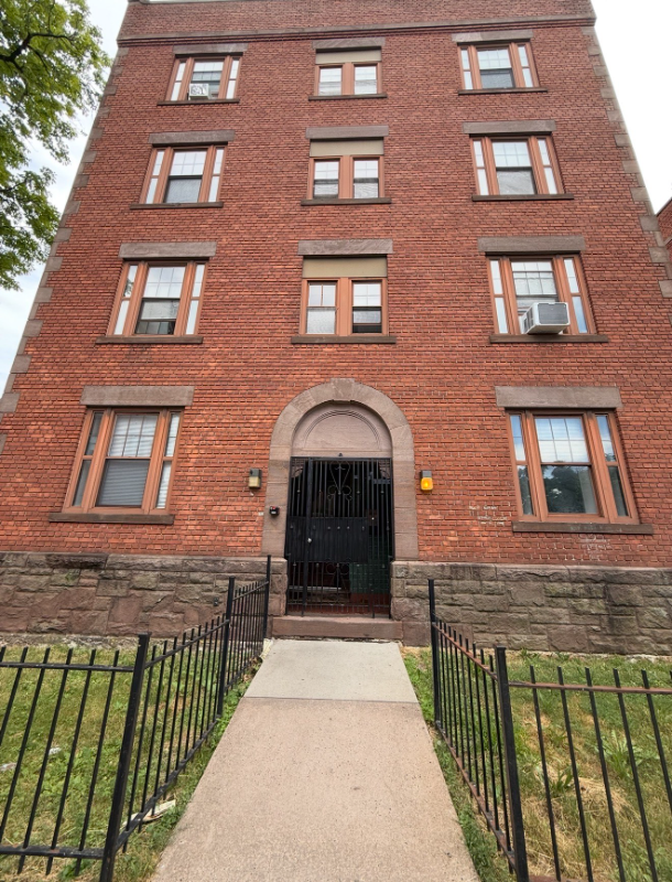 hartford Apartment: 10 congress street