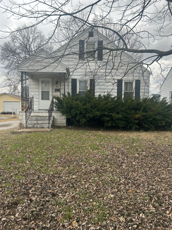 Cahokia Heights House: 505 Chaudet