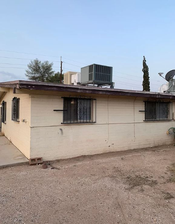 Tucson Townhome: 2115 E 18th St