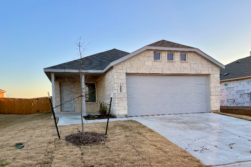 Haslet House: 1369 Blazin Bronco Trl