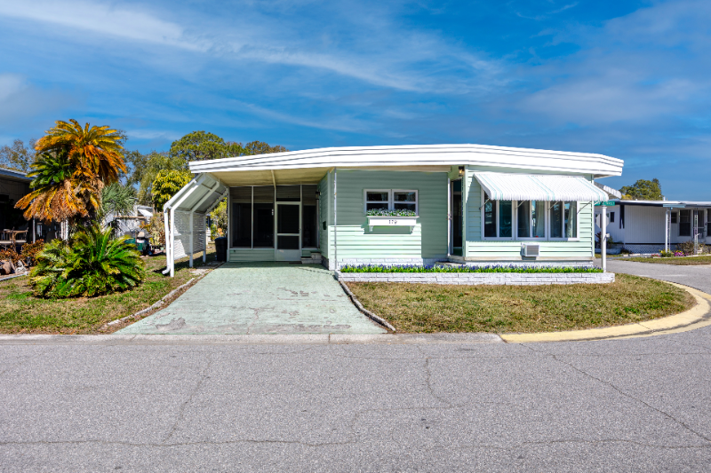 Largo House: 7001 142nd Ave