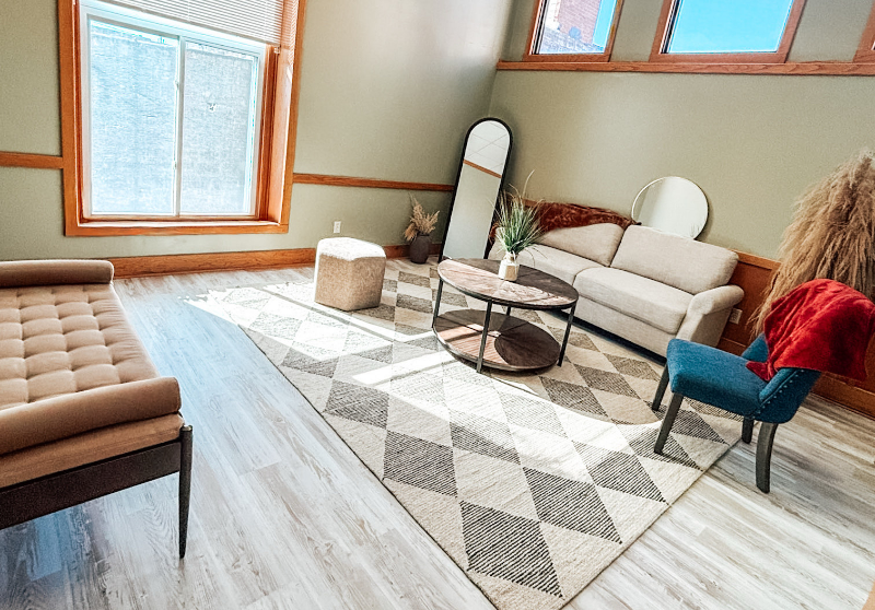 Junction City Other: 725 N Washington St