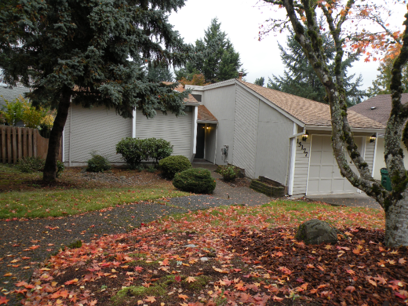 Beaverton House: 15177 SW Barcelona Way
