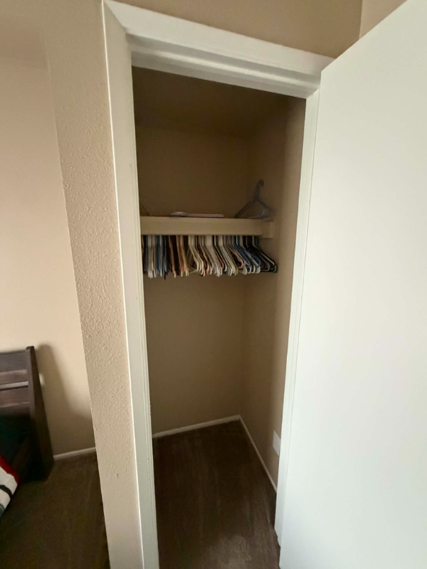 Glendale House: 14209 N 45th Ave