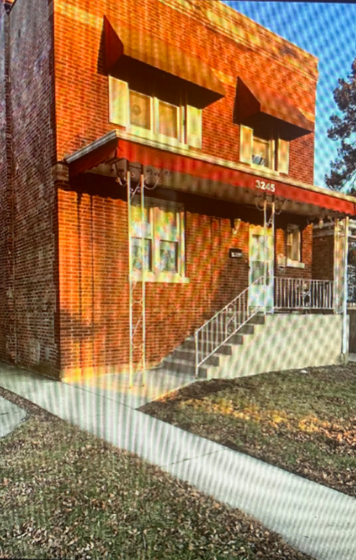 Franklin Park Multiplex: 3245 Pearl St