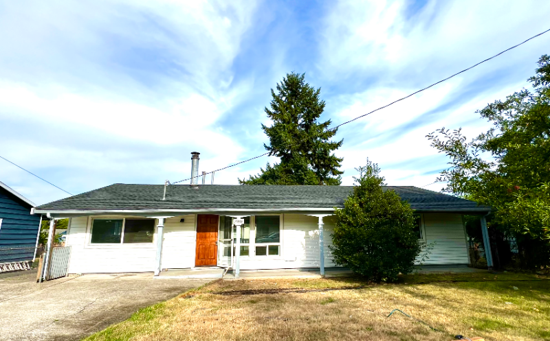 Renton House: 25818 19th Ave S