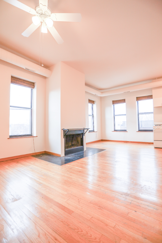 Chicago Apartment: 652 Noble