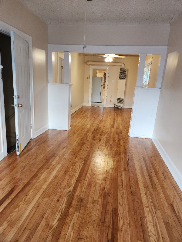 Chicago Multiplex: 9631 Avenue M