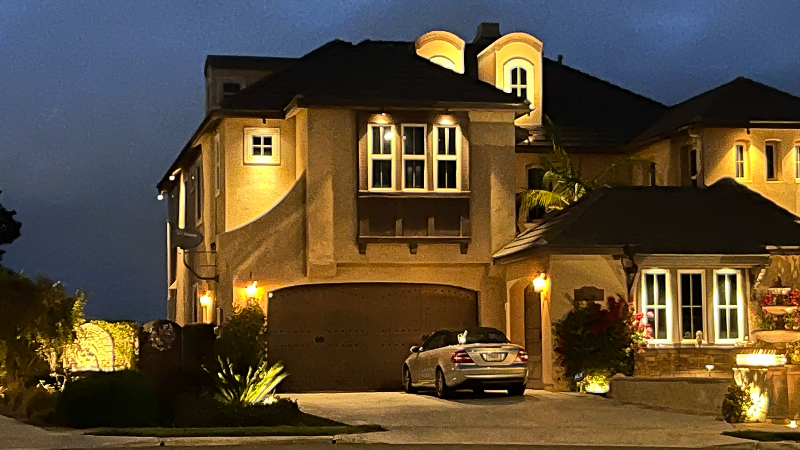 San Diego House: 5252 AMBER VIEW PT