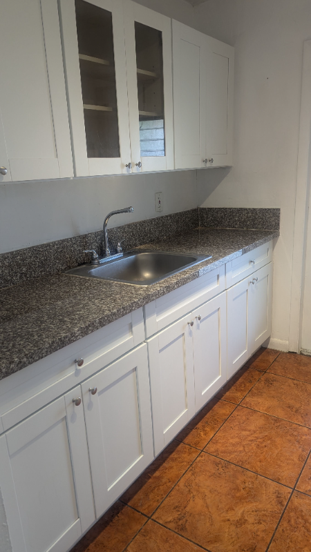 Miami Condo: 20400 NW 7th Ave, Miami, FL 33169, USA