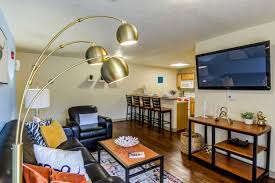 Morgantown Apartment: 500 Koehler Dr