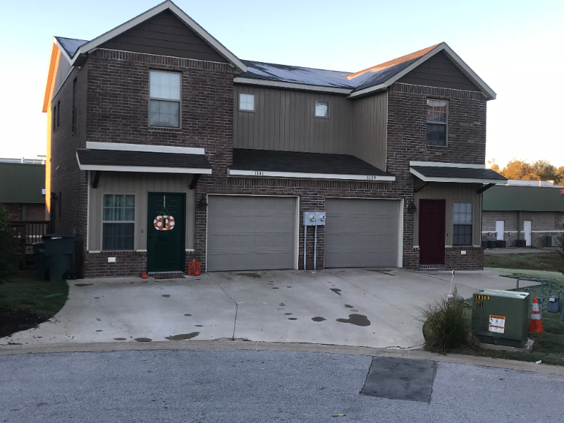 Fayetteville Townhome: 1139 S Tottenham Ct