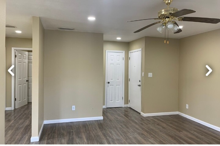 Longwood Condo: 129 Springwood Circle