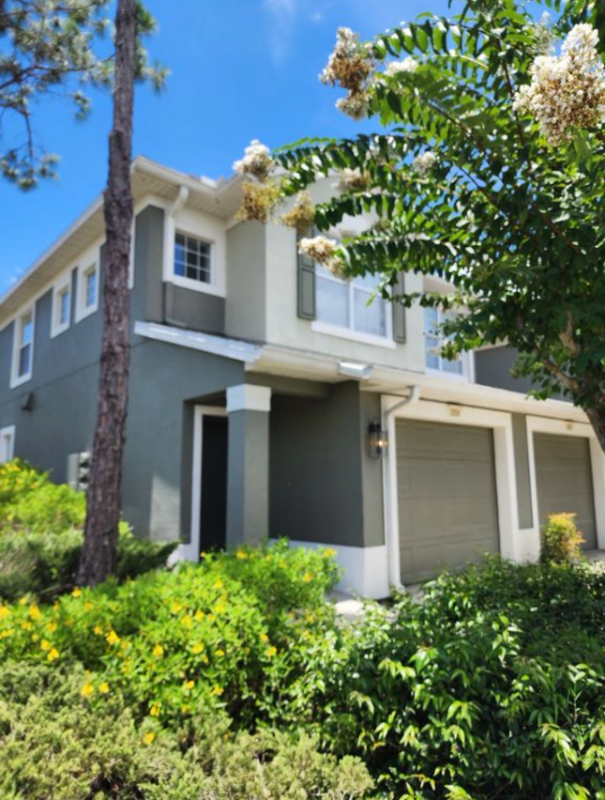 Riverview Townhome: 2059 Kings Palace Dr