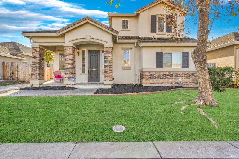 Suisun city House: 1716 Newark lane
