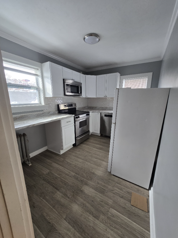 Mount Oliver Multiplex: 327 Rustic Ave