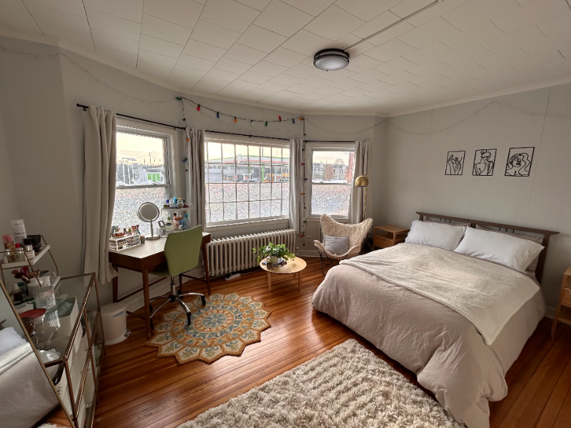 West Hartford Multiplex: 451 New Park Ave