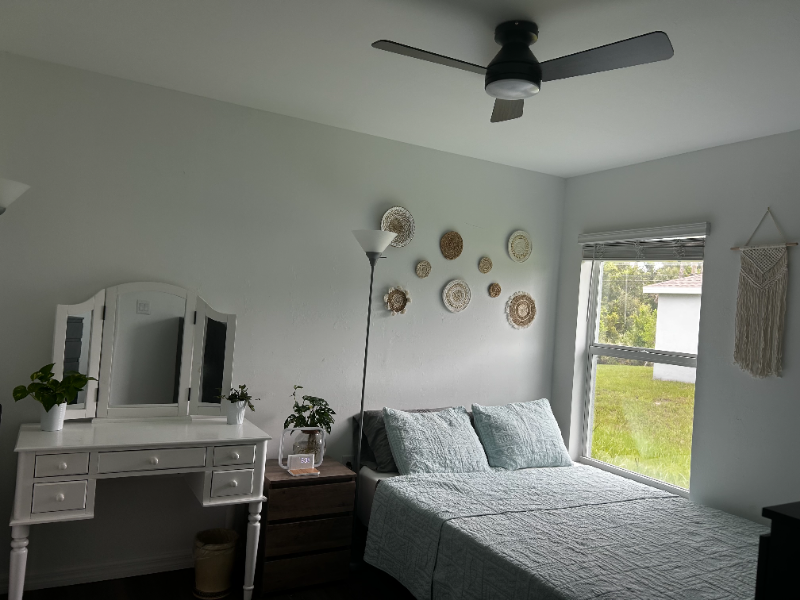 Port Charlotte House: 21286 Quesada Ave