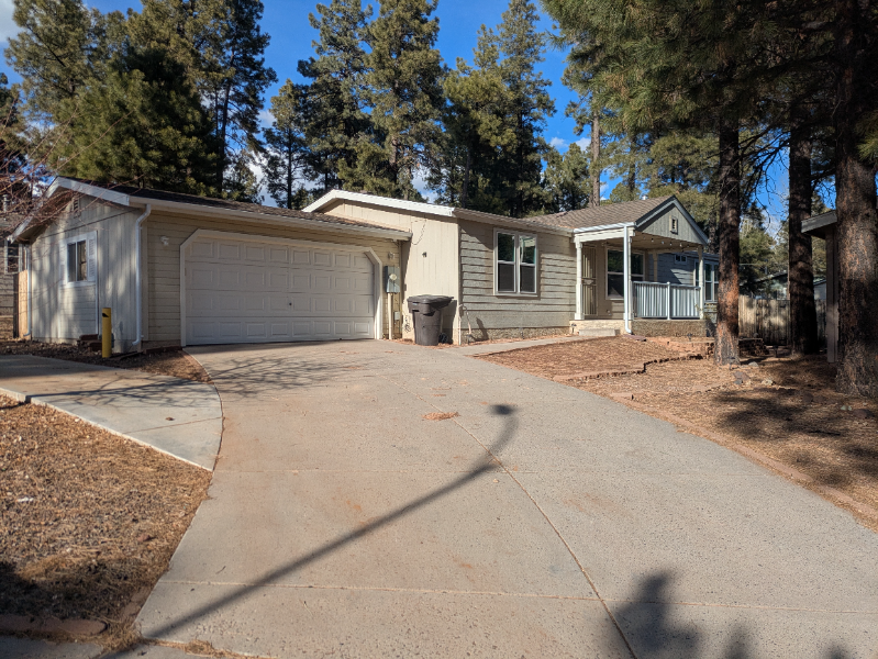 Flagstaff House: 2376 W Rock Island Ave,