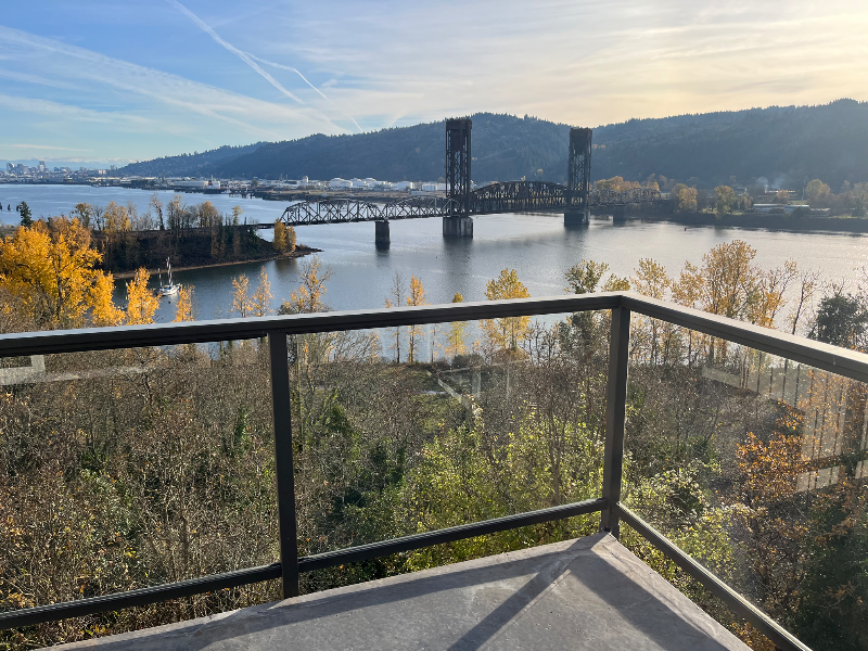 Portland Condo: 7511 N Edgewater Ave