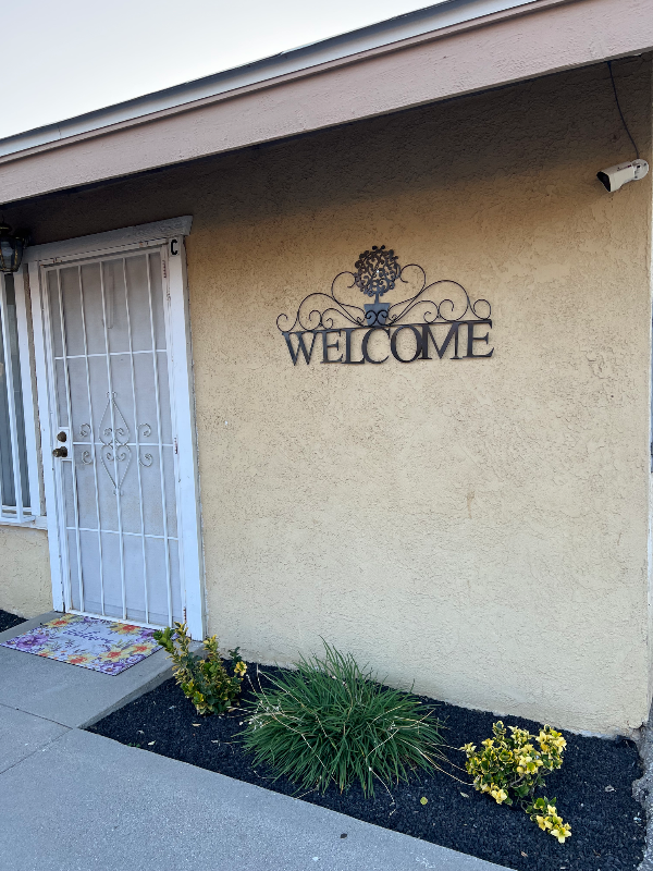 San Jacinto Multiplex: 350 Brown st