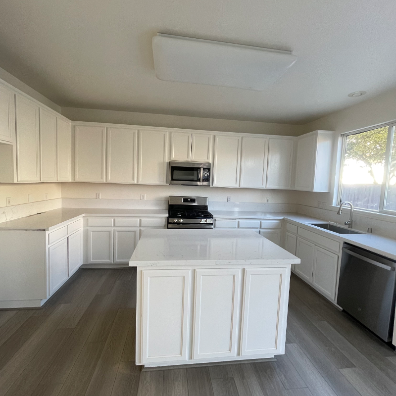 Tracy House: 1924 Rochester St