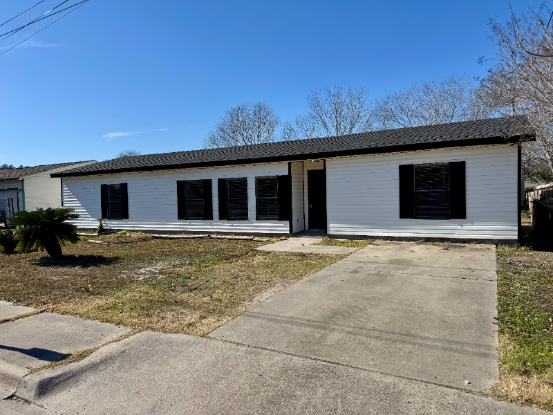 Corpus Christi House: 4241 Starlite Ln