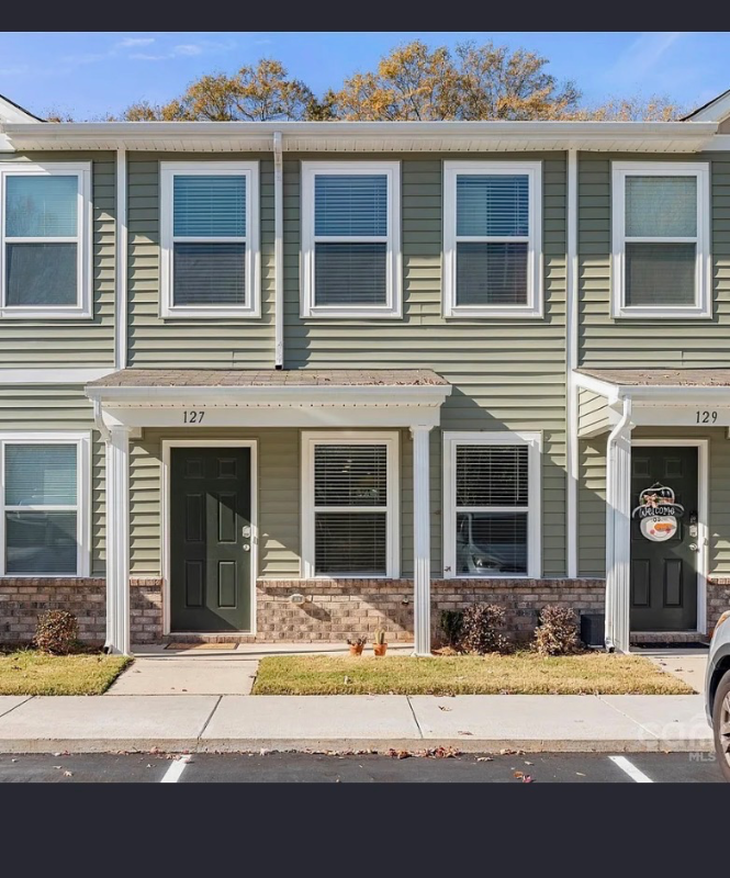 Lincolnton Townhome: 127 Villa Ln