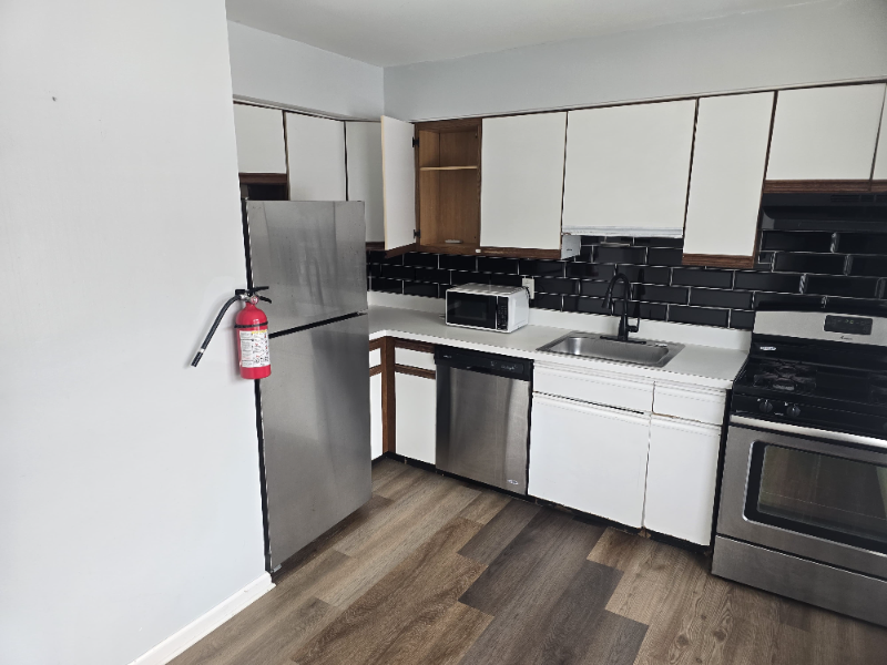 Long Branch Condo: 364 Westwood Ave