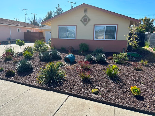 Santa Clara House: 412 Rosemont Drive