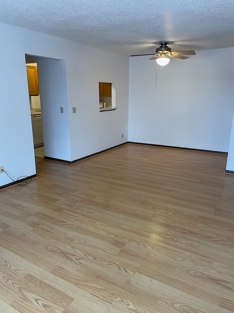 Washington Apartment: 1400/1402 W. Jefferson St.