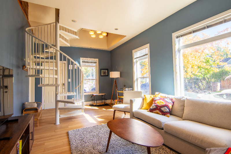 SALT LAKE CITY House: 1748 S 200 E