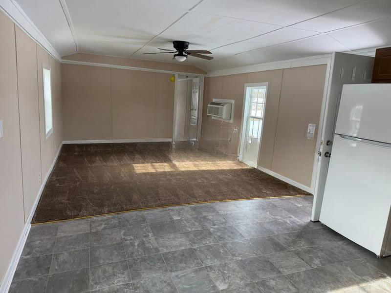 Rocky Mount House: 604 Nelson St