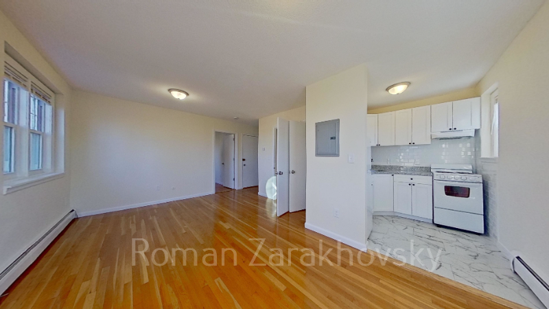 Brighton Apartment: 2018 Commonwealth Ave