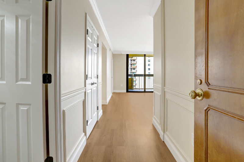 Alexandria Condo: 400 Madison Street