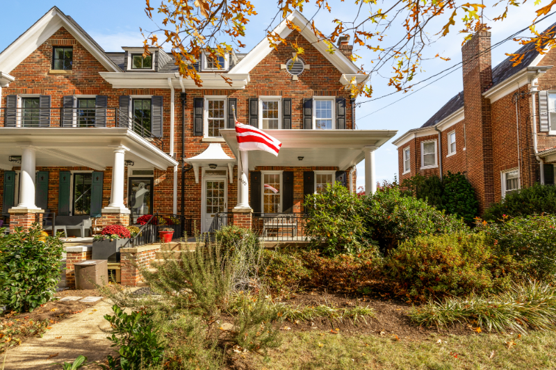 Washington House: 4115 38th St NW