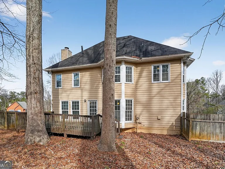 Stone Mountain House: 1471 Crooked Tree Cir