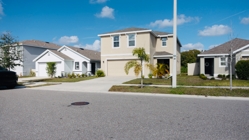 Riverview House: 11730 White Willow Ln