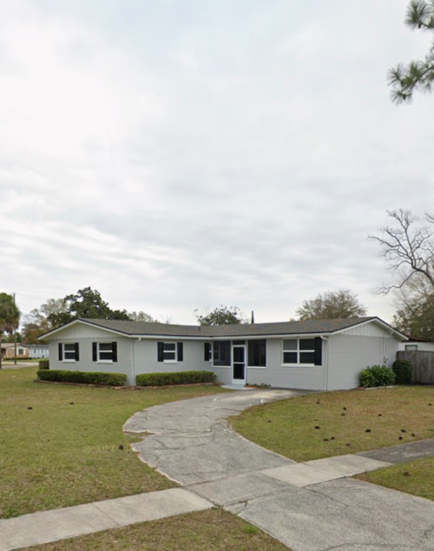 Orange Park House: 281 Gano Avenue