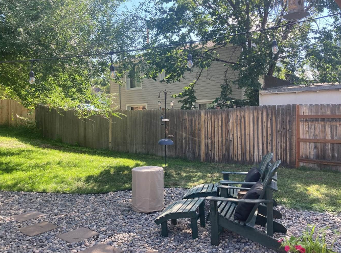 Sheridan House: 238 W. Burkitt