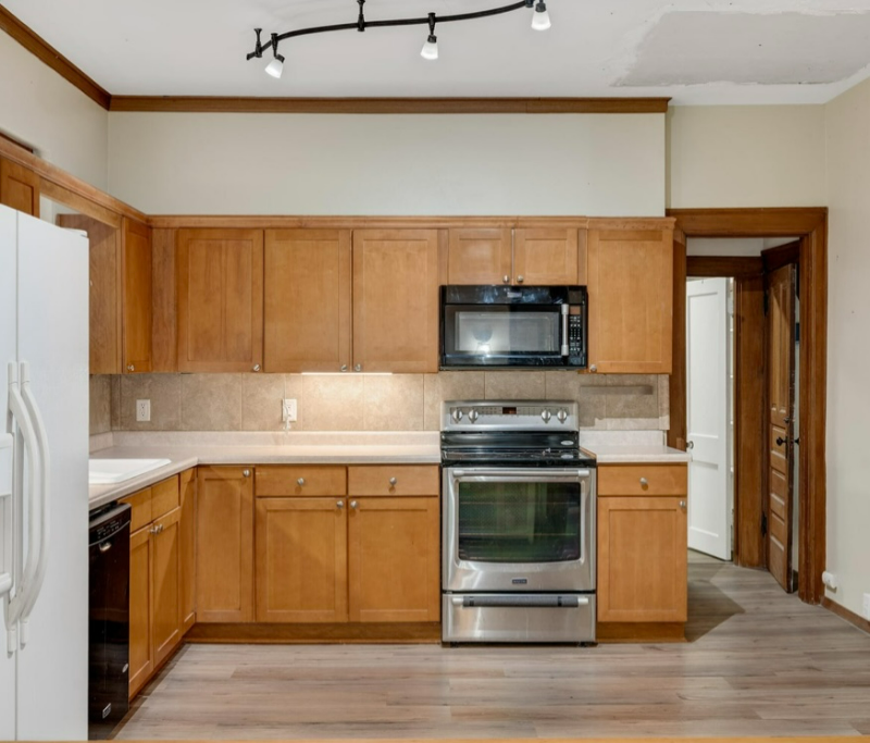 La Crosse Multiplex: 1128 6th Street S.