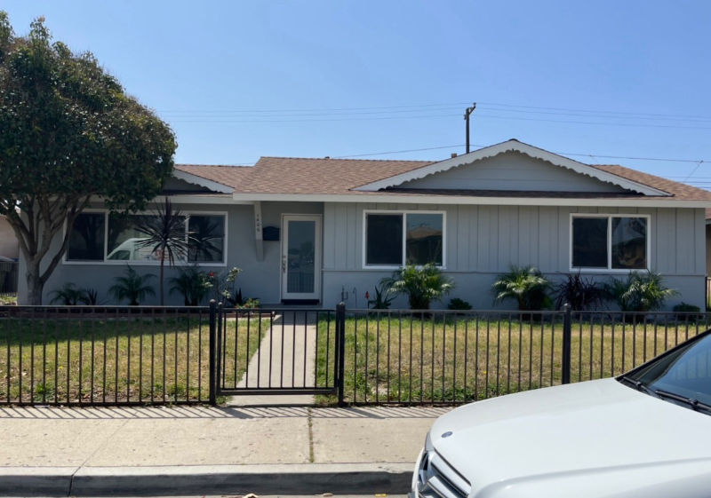 Oxnard House: 1406 Redwood St