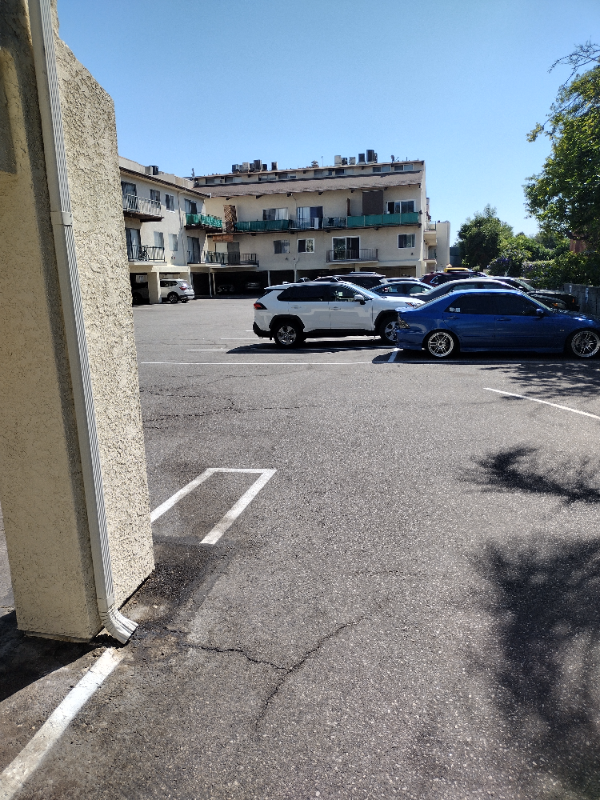 Encino Condo: 5460 White Oak Avenue