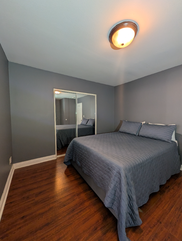 Los Angeles House: 1907 West Vernon Avenue