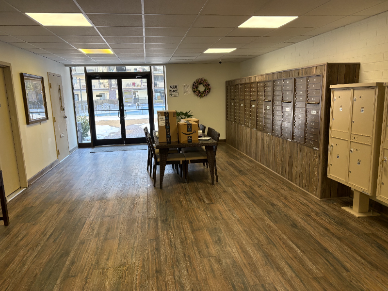 Charleston Condo: 2106 Kanawha Blvd