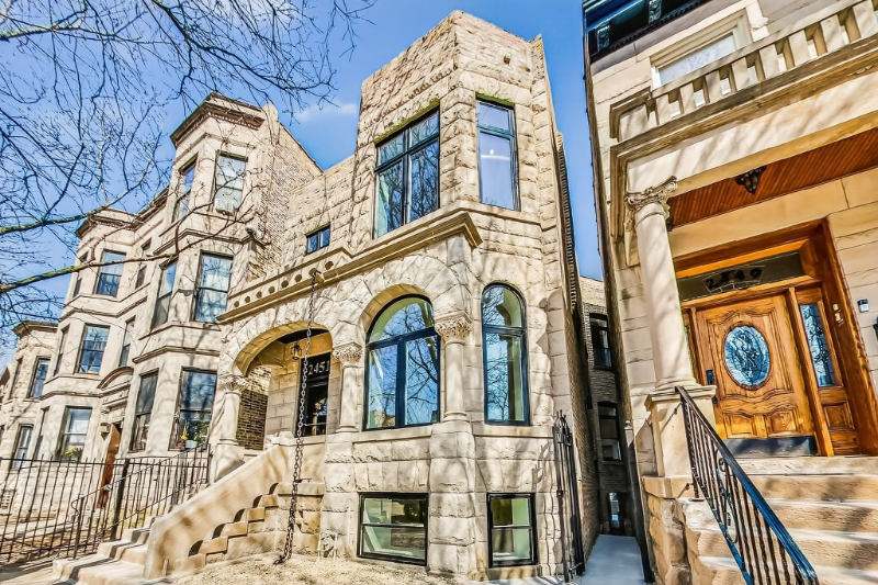 Chicago Condo: 2451 N Albany