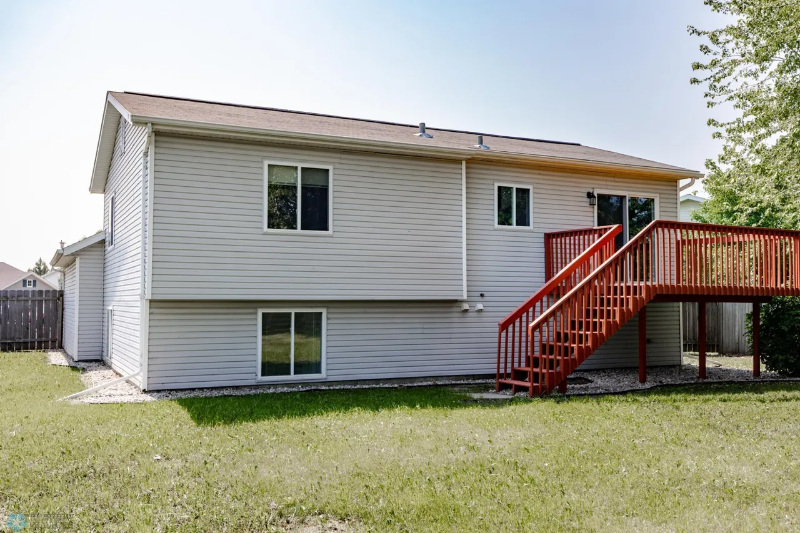 Fargo House: 715 49th Street South