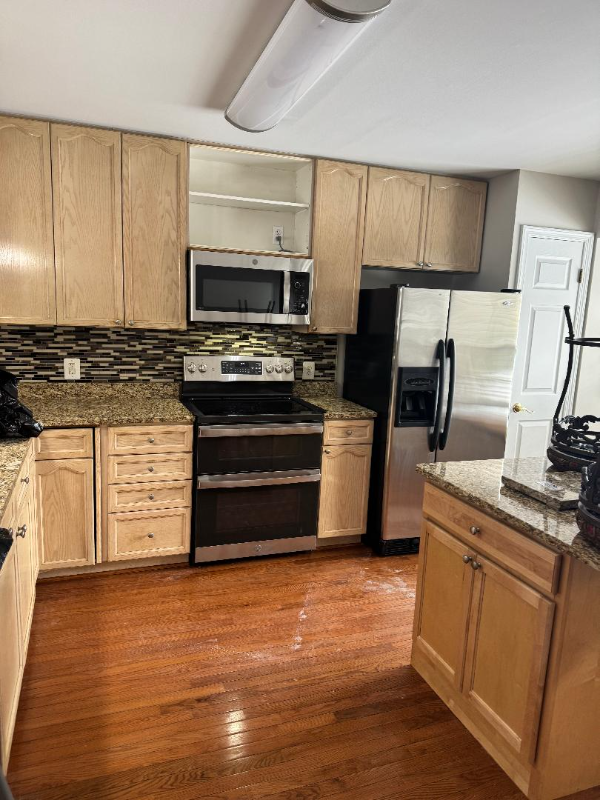 Fredericksburg Townhome: 106 Barrows Ct