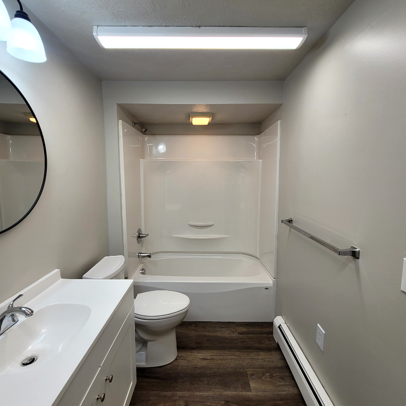 North Canton Townhome: 201 Rose Lane St